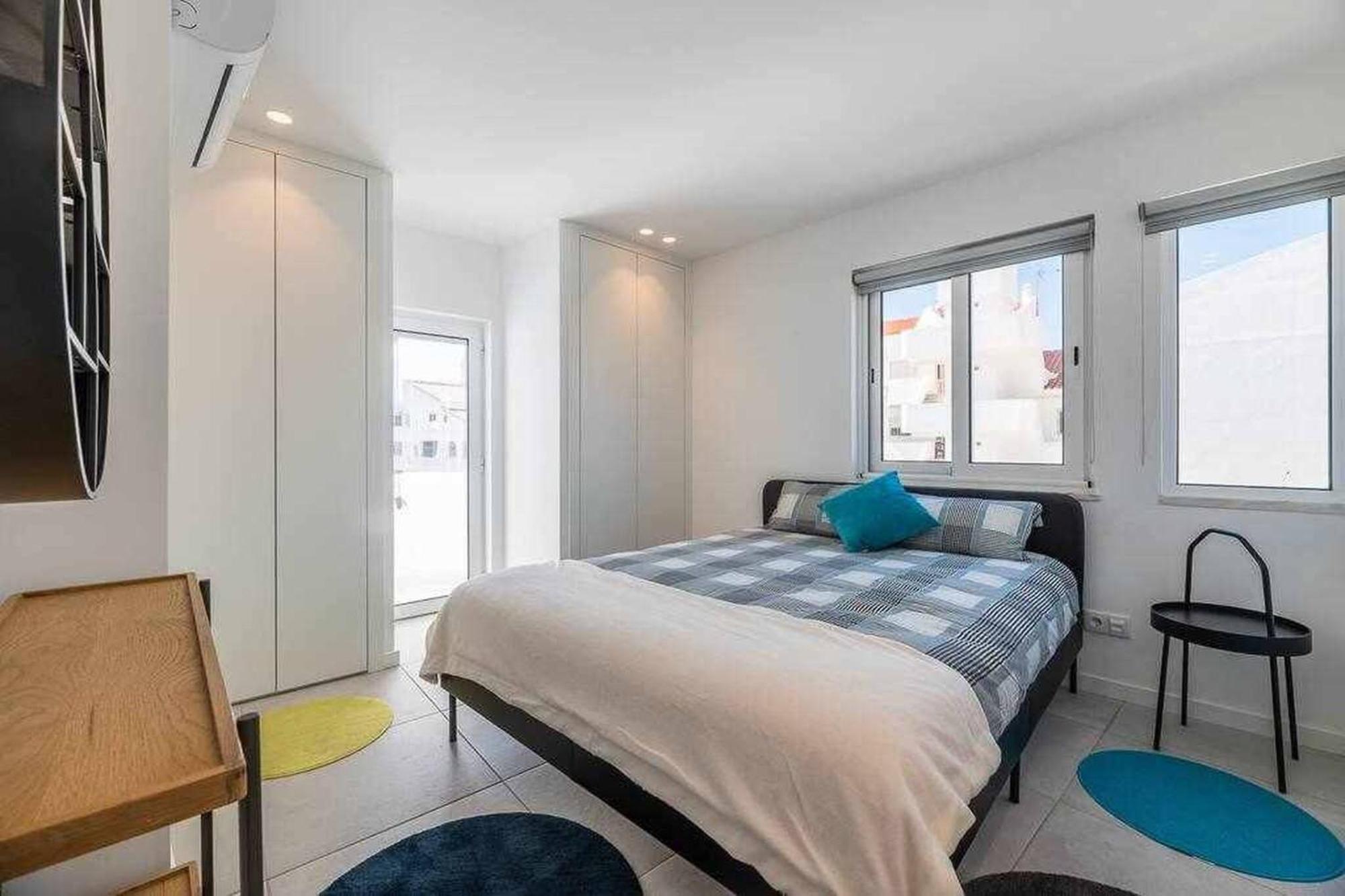 Central Town 2-Bedroom Apartment Албуфейра Екстериор снимка