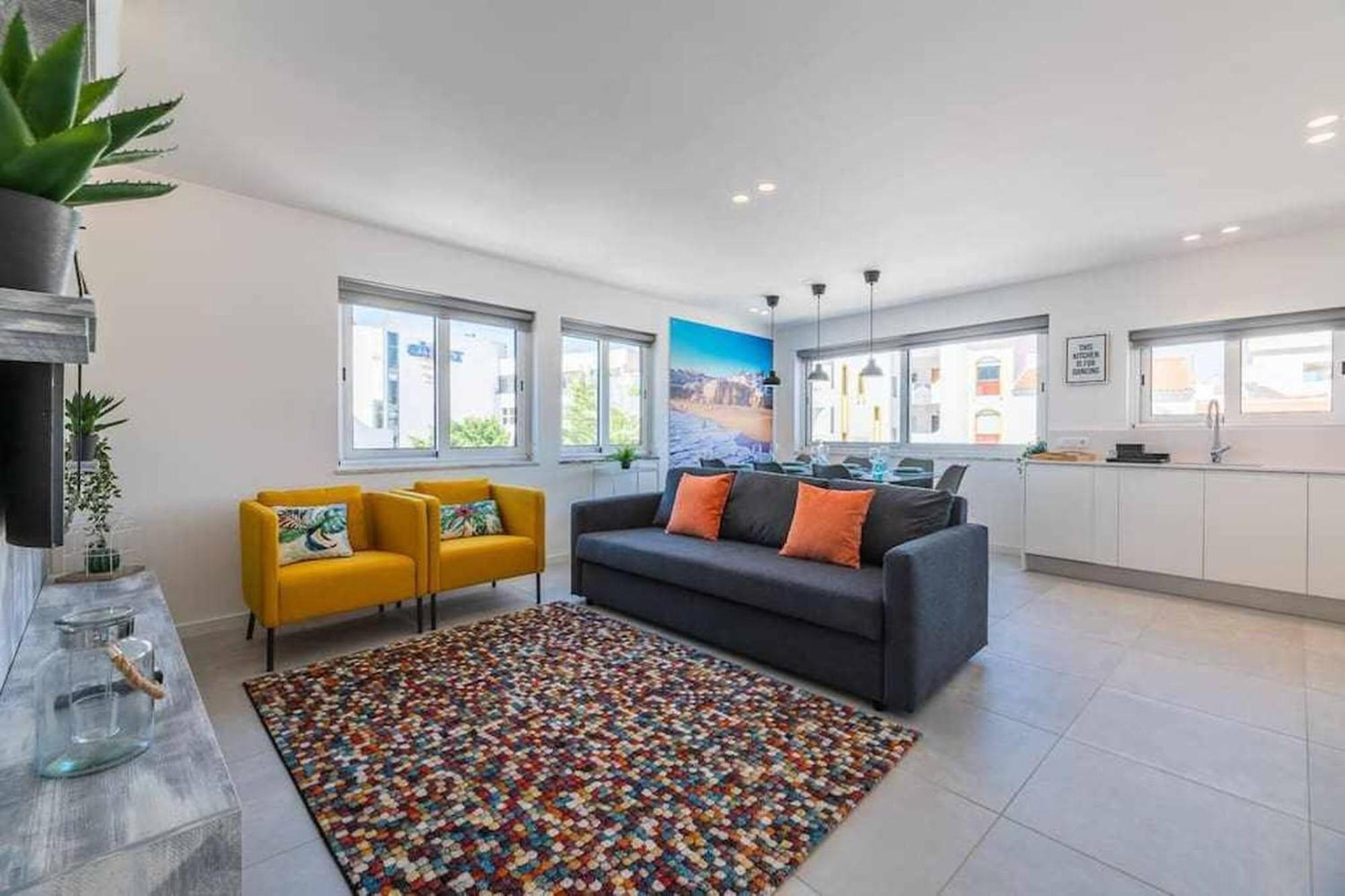 Central Town 2-Bedroom Apartment Албуфейра Екстериор снимка