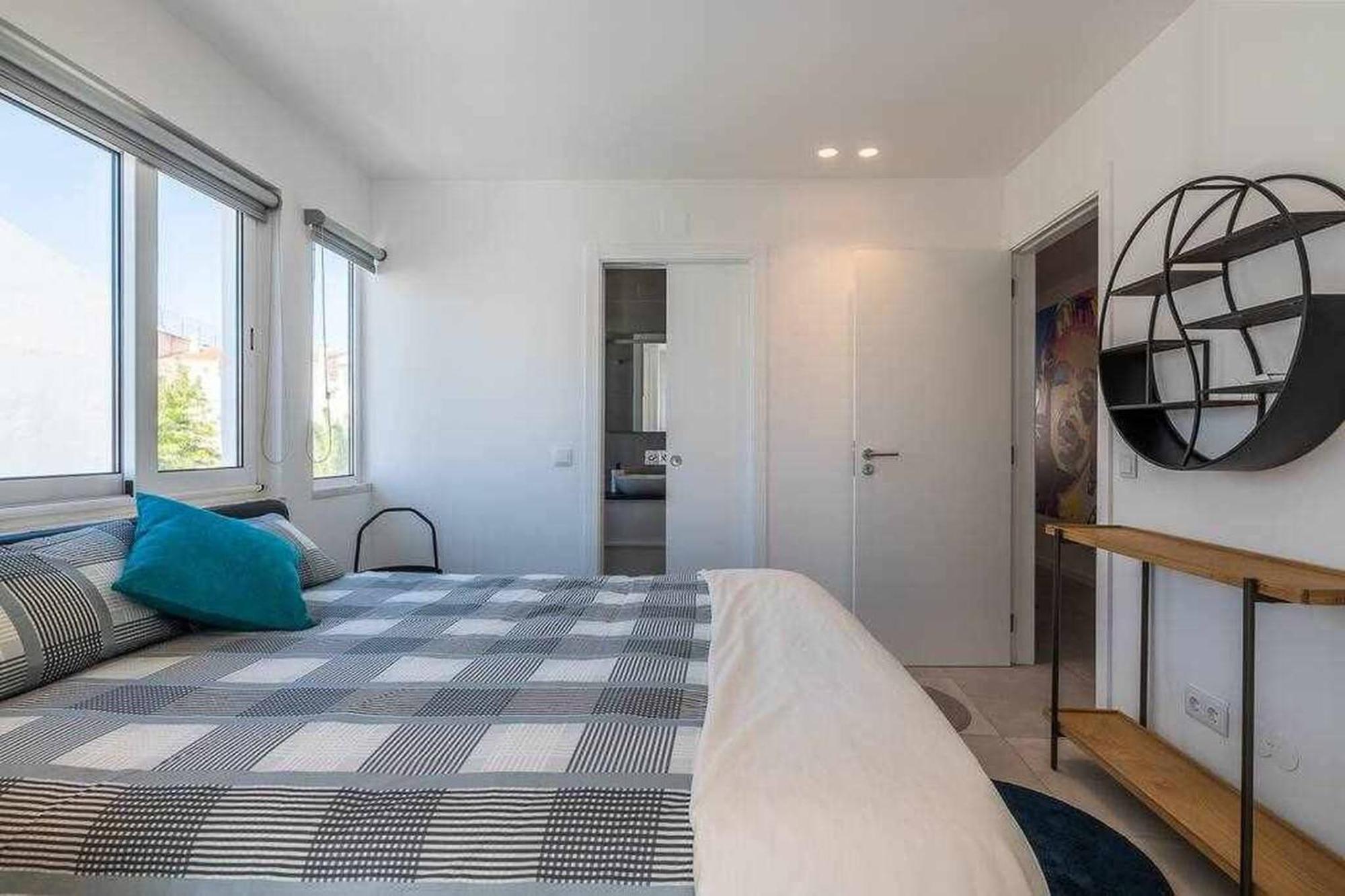 Central Town 2-Bedroom Apartment Албуфейра Екстериор снимка